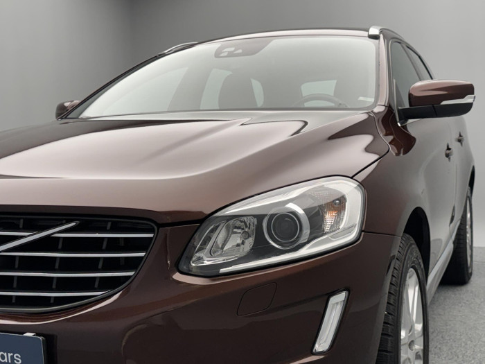 Volvo XC60 D5 AWD SUMMUM REZERVACE 2.4 d Summum