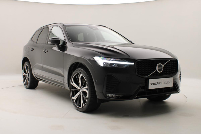 Volvo XC60 B5 AWD ULTIMATE DARK AUT CZ