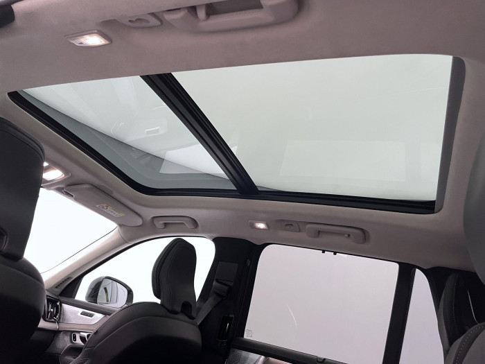 Volvo XC90 T8 AWD RECHARGE DARK ULTRA