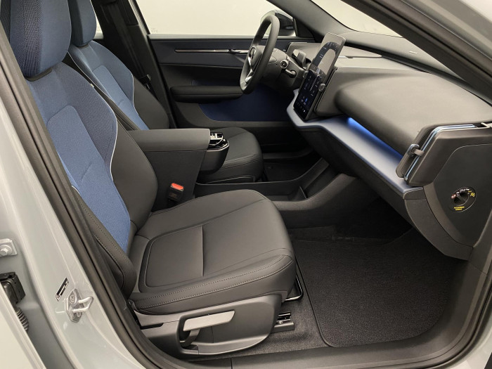 Volvo EX30 PURE ELECTRIC EXTENDED PLUS