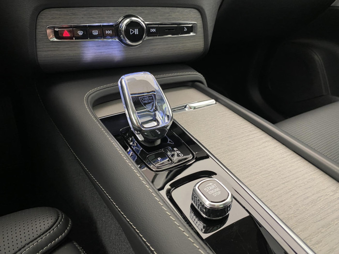 Volvo XC90 T8 RECHARGE BRIGHT ULTRA 7m