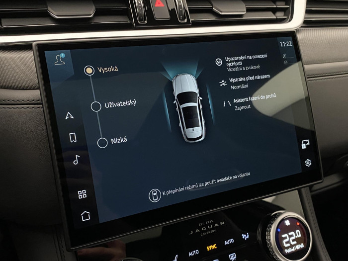 Jaguar F-Pace SVR 575 EDITION REZERVACE 5.0 Edition