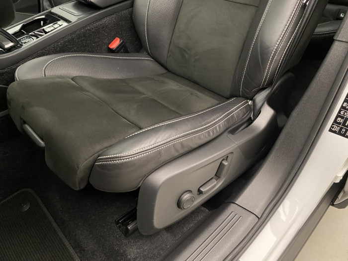 Volvo XC40 D4 AWD R-DESIGN AUT 2.0 d