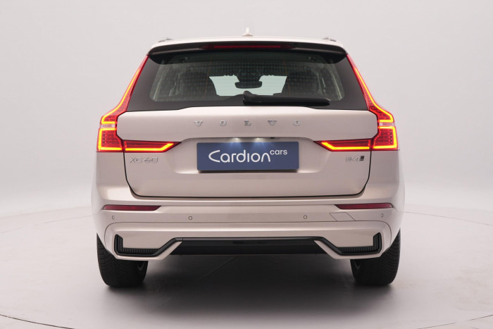 Volvo XC60 B4 AWD PLUS DARK CZ 1.maj