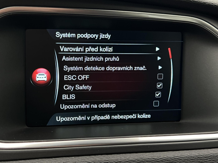 Volvo V40 CC D3 MOMENTUM 2.0 d CC CC Momentum