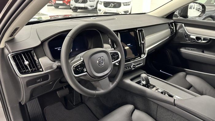 Volvo V90 CROSS COUNTRY B4 AWD PLUS AUT 2.0 Plus