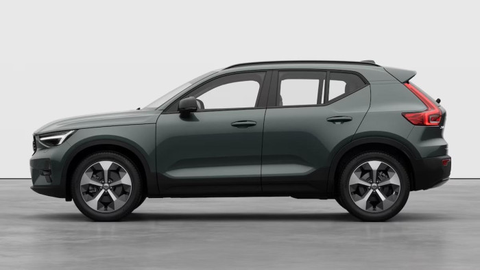Volvo XC40 B3 AUT DARK PLUS