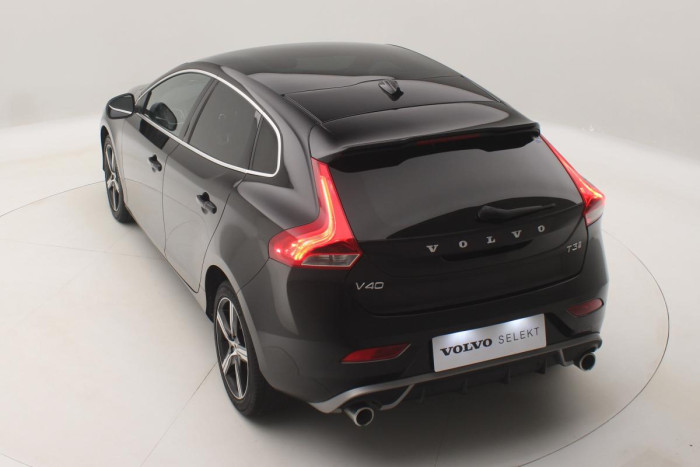 Volvo V40 T3 R-DESIGN AUT 1.maj.