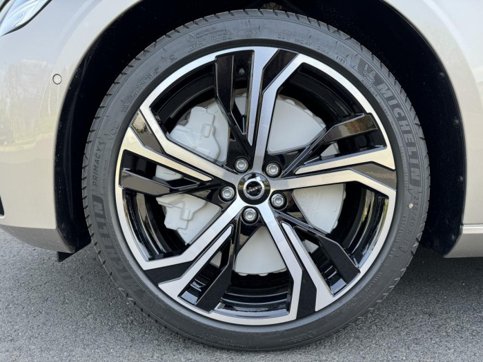 Volvo S60 B5 AWD AUT DARK PLUS 2.0 Plus
