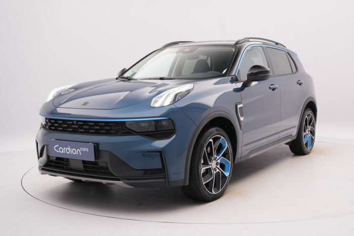 Lynk & Co 01 PHEV DCT AUT 1.maj. REZERVACE