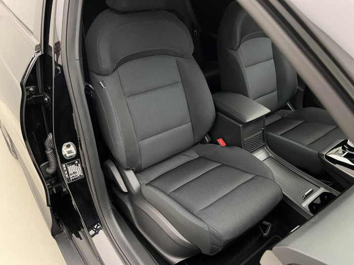 MG MG4 ELEGANCE 64kWh AUT Elegance