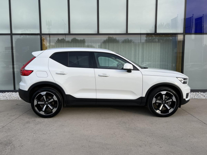 Volvo XC40 B4 MOMENTUM Aut 1.maj. 2.0 Momentum