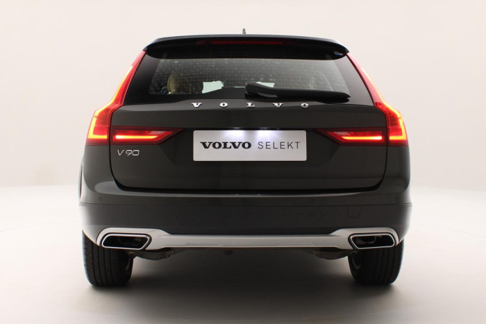Volvo V90 CC D5 AWD PRO REZERVACE 2.0 d CC CC