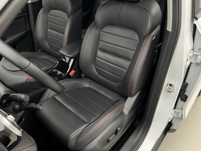 MG ZS 1.0T EXCLUSIVE AUT CZ 1.maj. 1.0 Exclusive