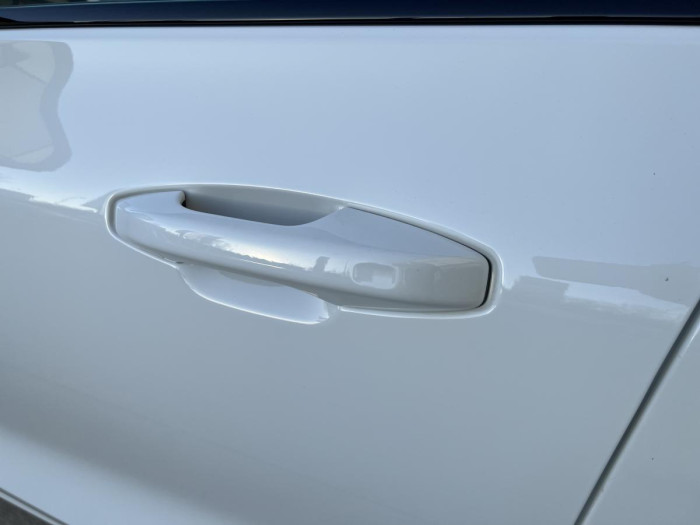 Volvo V60 B4 R-DESIGN Aut 1.maj.