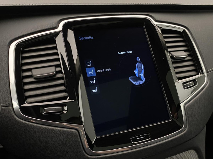 Volvo XC90 T6 AWD INSCRIPTION REZERVACE