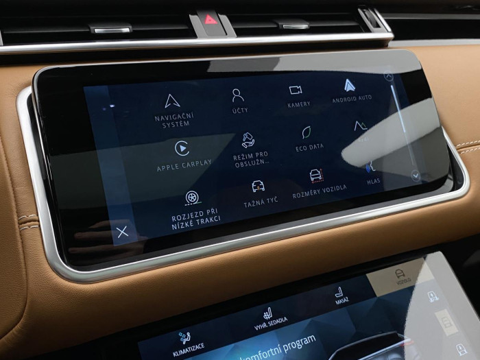 Land Rover Range Rover Velar D300 SE AWD AUT REZERVACE 3.0 d SE