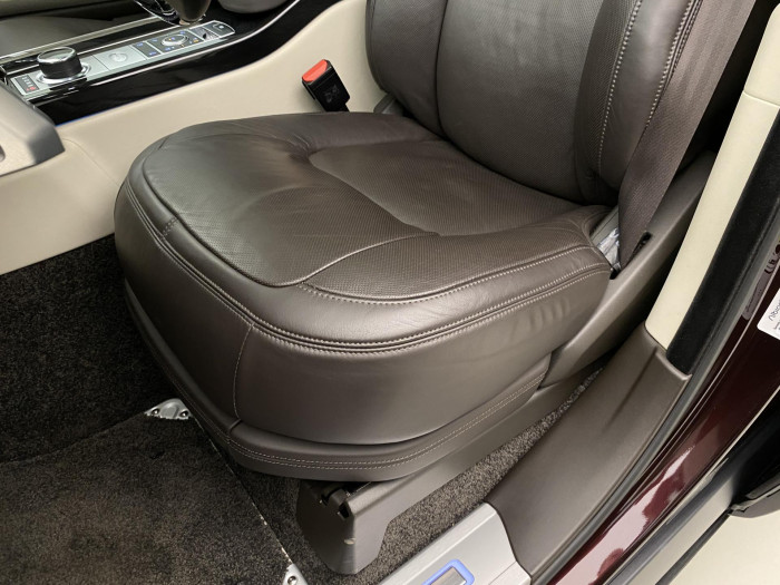 Land Rover Range Rover P525 AUTOBIOGRAPHY REZERVACE