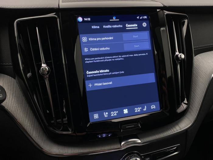 Volvo XC60 T8 AWD PLUG-IN DARK ULTRA CZ