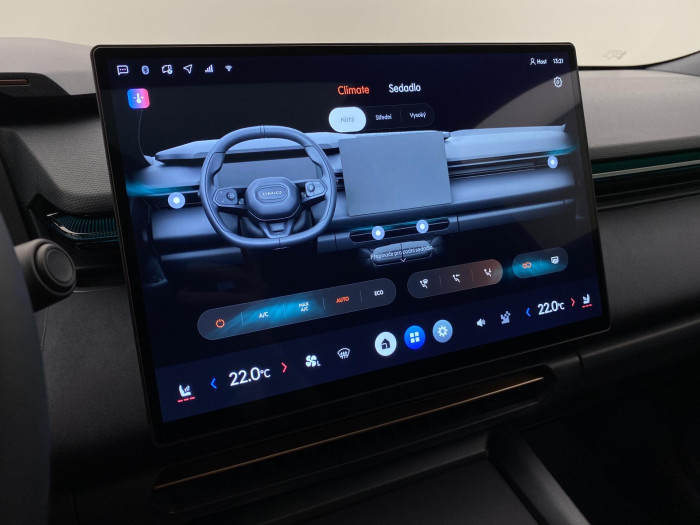 Lynk & Co 08 MORE PHEV