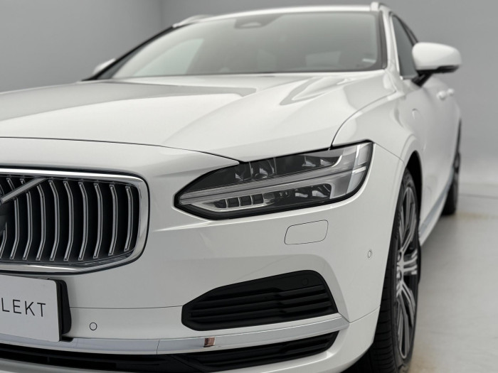 Volvo V90 T8 AWD RECHARGE ULTIMATE 1.maj