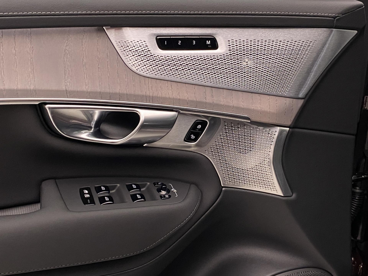 Volvo XC90 T8 AWD RECHARGE BRIGHT ULTRA 7