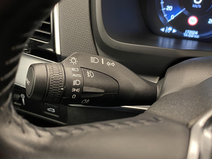 Volvo XC90 D5 AWD INSCRIPTION AUT CZ 2.0 d