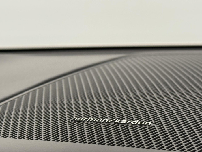 Volvo XC60 B4 AWD PLUS DARK AUT 1. maj