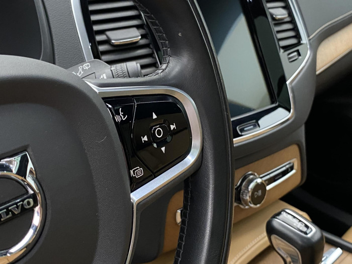 Volvo XC90 T6 AWD INSCRIPTION AUT CZ 7m