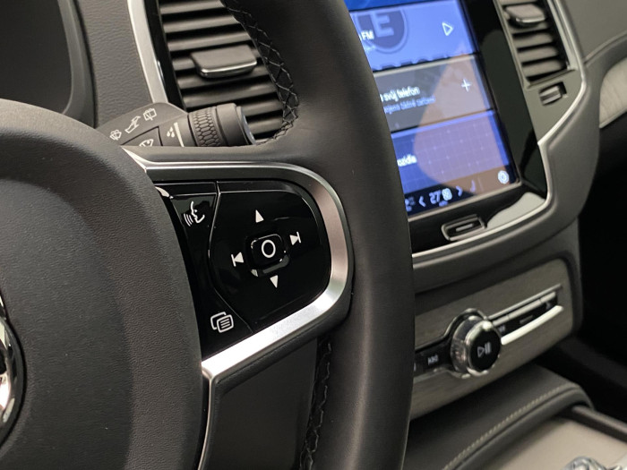 Volvo XC90 T8 RECHARGE BRIGHT ULTRA 7m