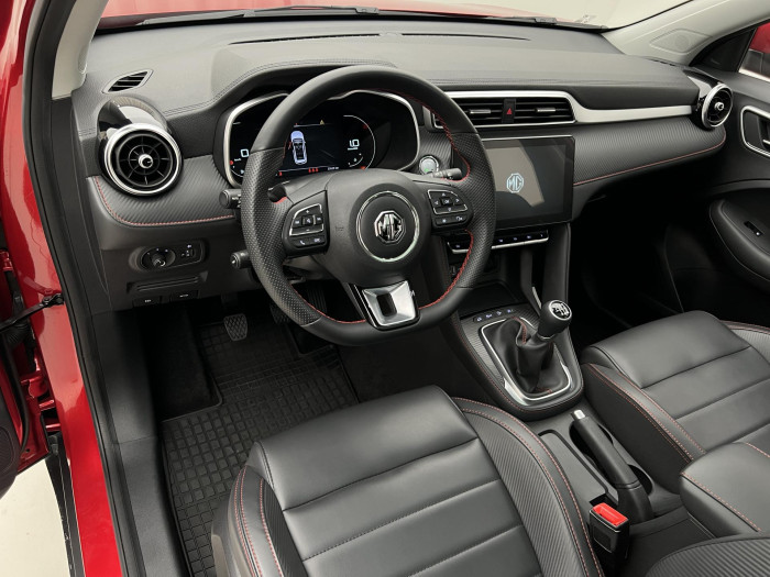 MG ZS 1.0T ELEGANCE CZ 1.0 Elegance