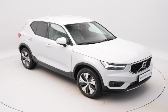 Volvo XC40 T4 AWD MOMENTUM PRO AUT 2.0 Momentum