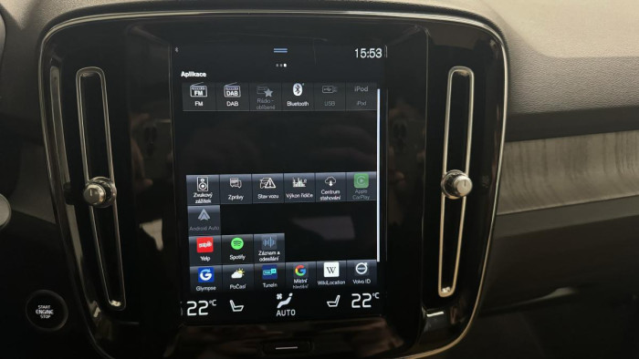 Volvo XC40 T5 TWINe INSCRIPTION REZERVACE