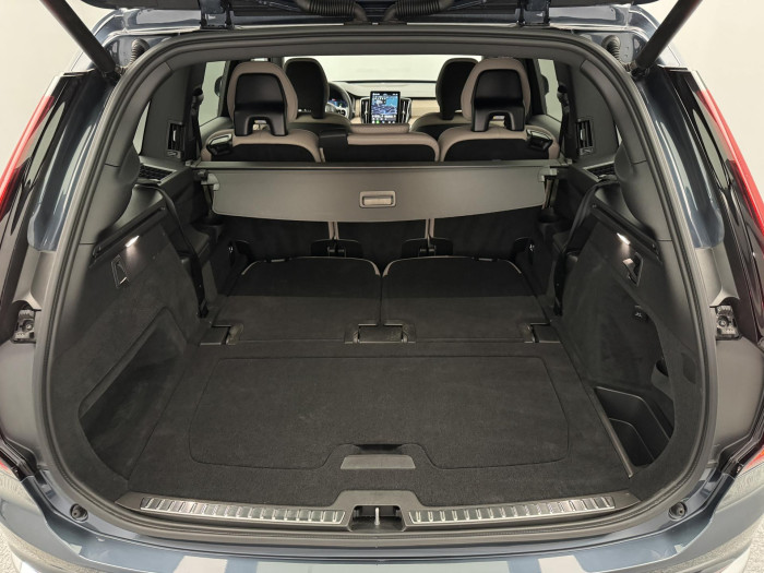 Volvo XC90 T8 AWD RECHARGE CZ REZERVACE