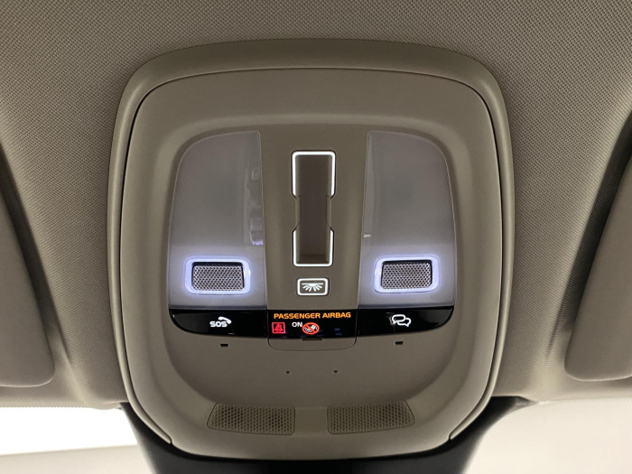 Volvo XC60 T8 AWD PLUG-IN DARK ULTRA CZ