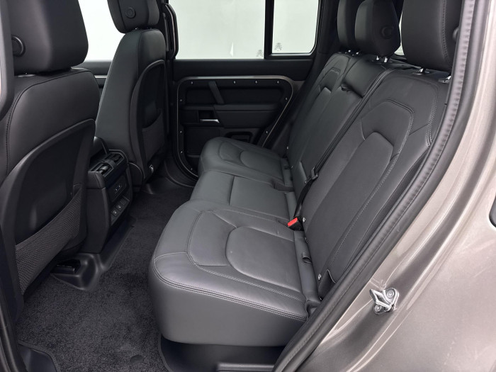 Land Rover Defender 110 P425 X-DYNAMIC HSE AWD CZ 5.0 Dynamic