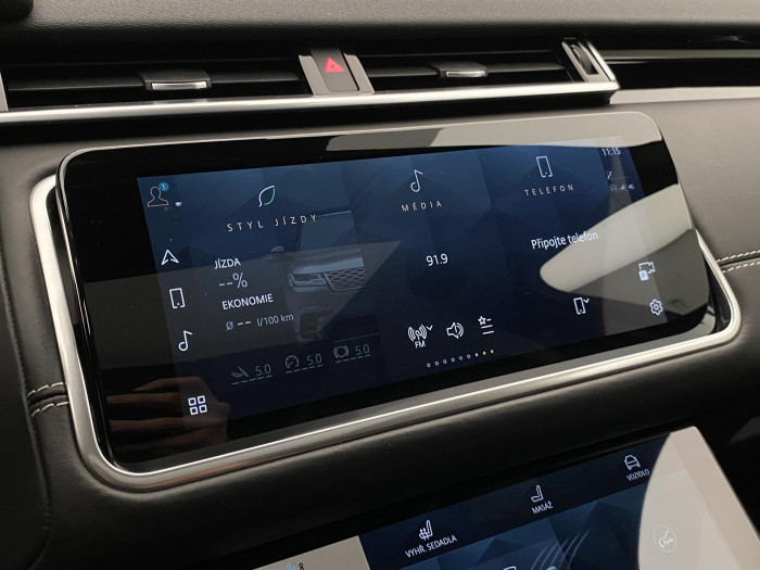 Land Rover Range Rover Velar D300 HSE AWD AUT REZERVACE 3.0 d