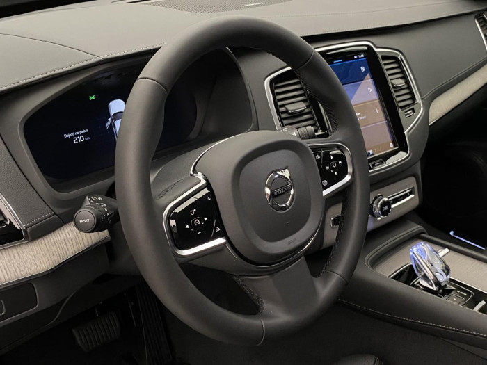 Volvo XC90 B5 AWD AUT BRIGHT PLUS 7míst 2.0 Plus