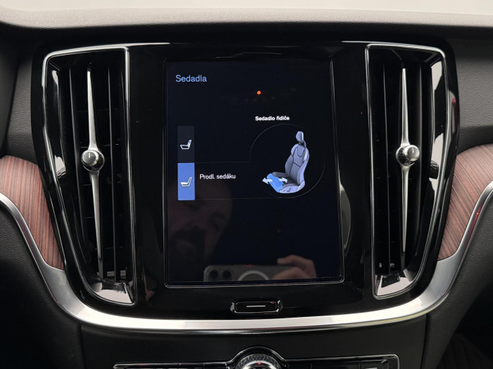 Volvo V60 T8 AWD RECHARGE INSCRIPTION