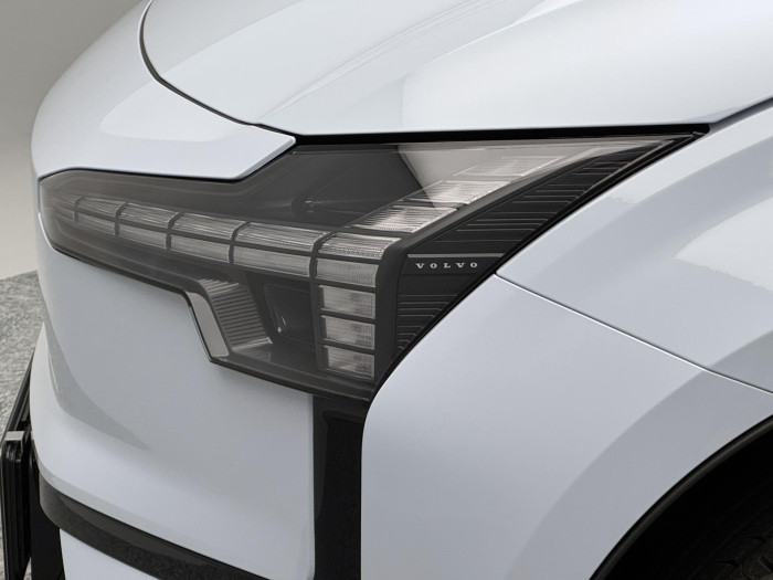 Volvo EX30 PURE ELECTRIC EXTENDED CORE