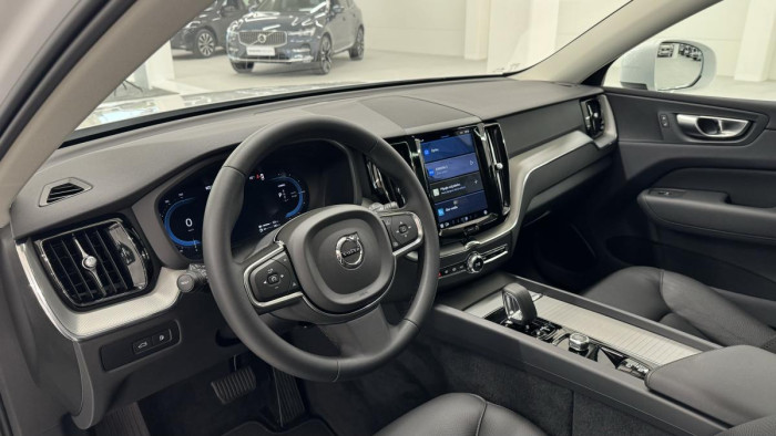 Volvo XC60 T6 AWD RECHARGE  AUT REZERVACE