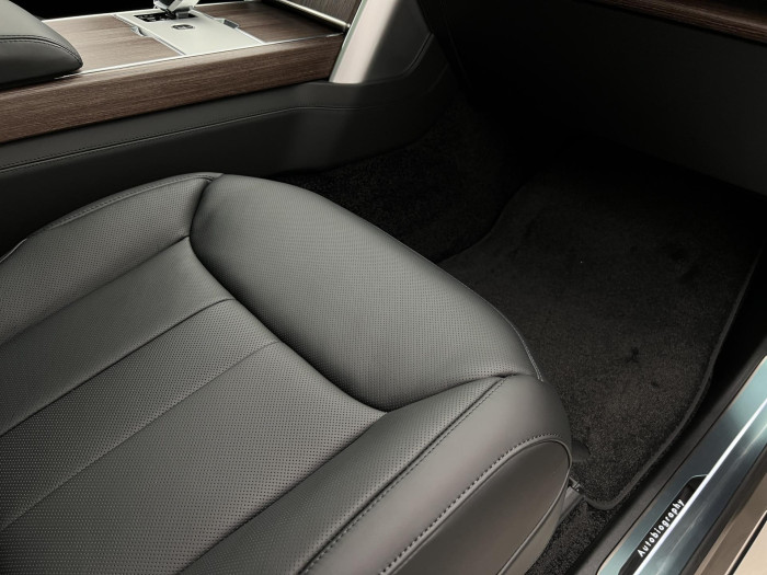 Land Rover Range Rover D350 AUTOBIOGRAPHY SWB AWD Aut 3.0 d