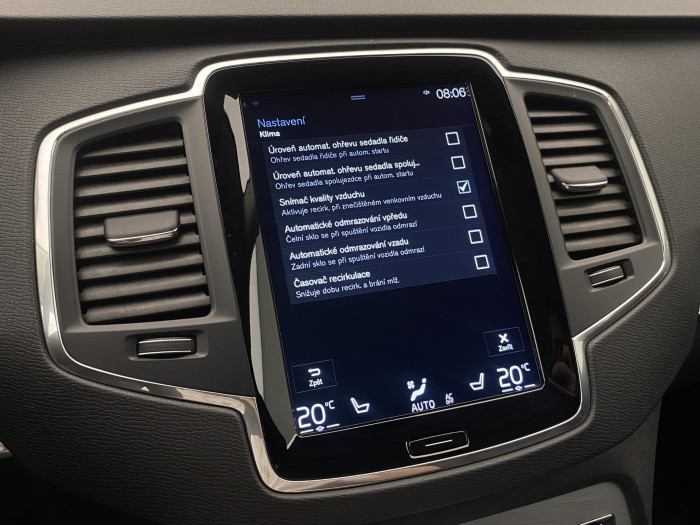 Volvo XC90 D5 AWD MOMENTUM AUT CZ 2.0 d Momentum