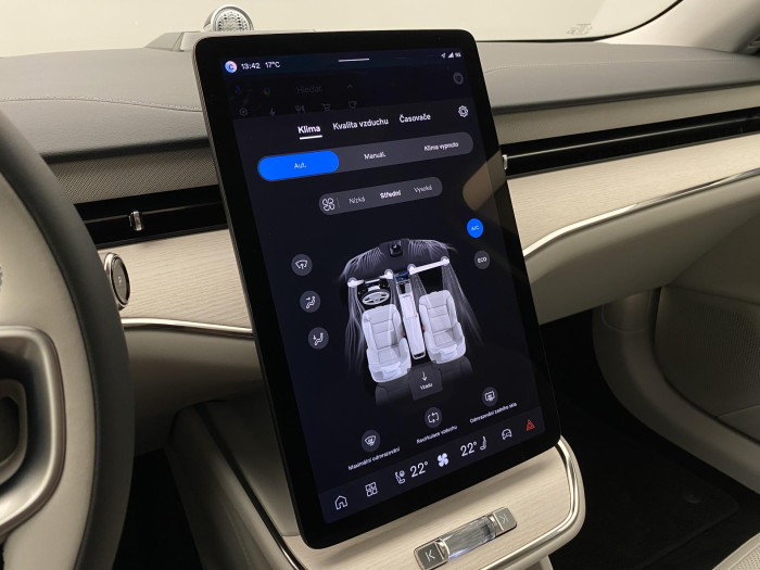 Volvo ES90 PURE ELECTRIC ULTRA