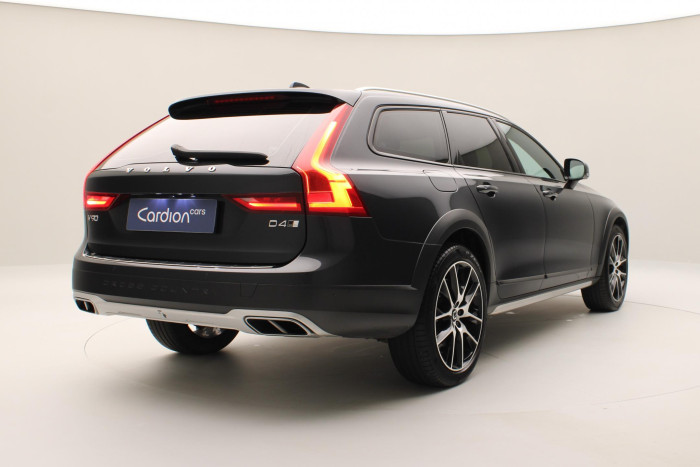 Volvo V90 CC D4 AWD MOMENTUM AUT 2.0 d CC CC Momentum