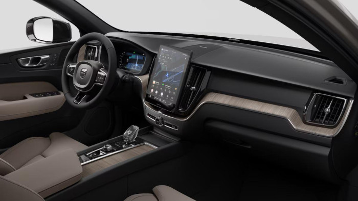 Volvo XC60 T6 AWD AUT RECHARGE DARK PLUS