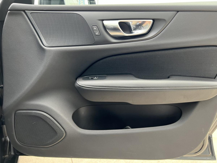 Volvo V60 D3 MOMENTUM Aut 1.maj. 2.0 d Momentum