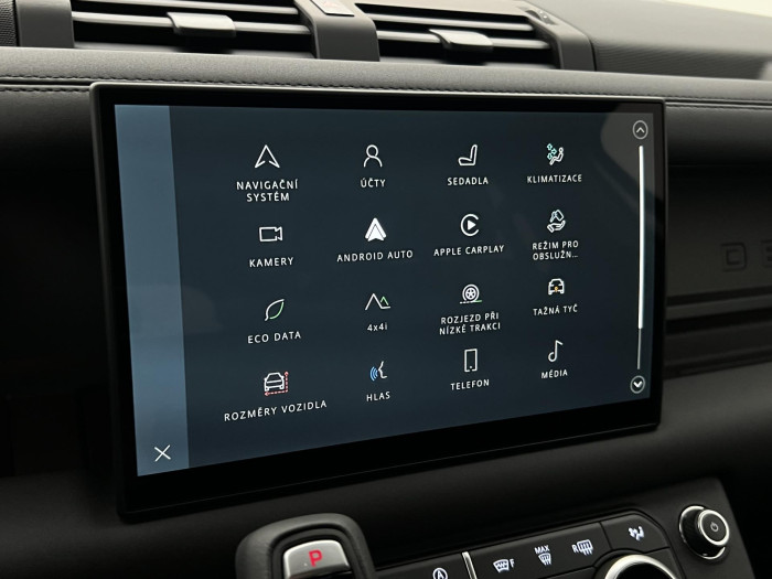 Land Rover Defender 110 D300 X-DYNAMIC SE AWD AUT 3.0 d Dynamic SE