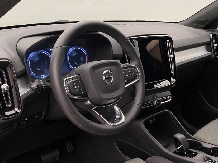 Volvo XC40 T2 CORE AUT CZ