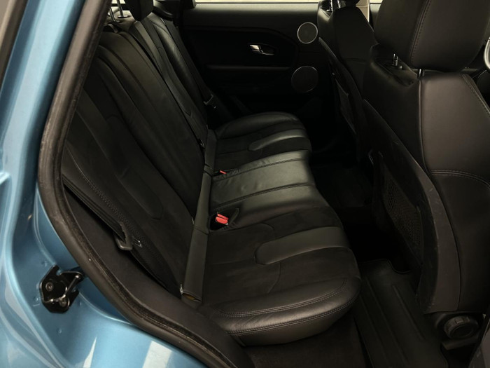 Land Rover Range Rover Evoque 2.2 TD4 AWD AUT CZ REZERVACE 2.2 TD